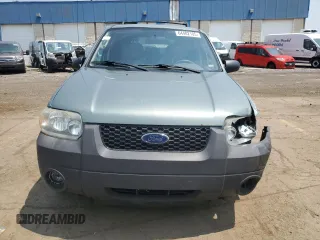 2006 Ford Escape Hybrid z VIN 1FMCU96H86KB36291, wystawiony jako Copart lot #64482105 z przebiegiem 224 253 mil mil oraz Czysty tytuł • Clean title. Historia ofert i sprzedaży dostępna na DreamBid. Obrazek 5.