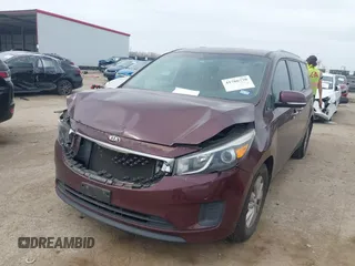 2016 Kia Sedona LX with VIN KNDMB5C12G6211589, listed as a IAAI auction lot 41786770 with 87,114 mi miles. Bid and sale history available at carsss.com. Image 17.