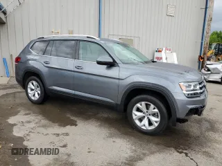 2019 Volkswagen Atlas SE with VIN 1V2DR2CA2KC537413, listed as a Copart auction lot 55360555 with 81,797 mi miles and Salvage title. Bid and sale history available at DreamBid. Image 4.
