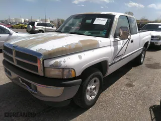 1996 Dodge Ram 1500 with VIN 1B7HC13Z4TJ151867, listed as a IAAI auction lot 42054168 with 293,637 mi miles. Bid and sale history available at carsss.com. Image 2.
