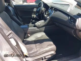 2019 Honda Insight Touring with VIN 19XZE4F93KE007489, listed as a IAAI auction lot 41943334 with 118,689 mi miles and . Bid and sale history available at DreamBid. Image 5.