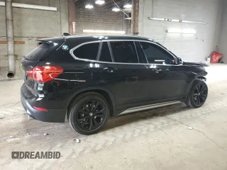 2020 BMW X1 xDrive28i с VIN WBXJG9C07L5P40638, выставлен на аукционе Copart как лот 58379065 с пробегом 30 771 миль миль и Списание • Salvage title. История ставок и продаж доступна на DreamBid. Изображение 3.