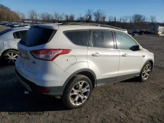 2013 Ford Escape SEL with VIN 1FMCU9H92DUB88166, listed as a Copart auction lot 41728725 with 123,606 mi miles and Clean Title. Bid and sale history available at DreamBid. Image 3.