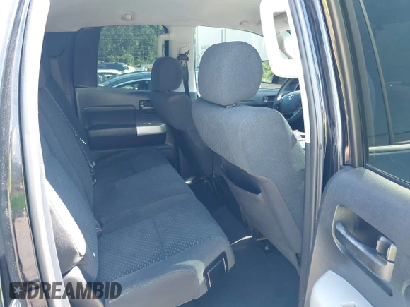 2012 Toyota Tundra z VIN 5TFRY5F17CX127160, wystawiony jako IAAI lot #42256016 z przebiegiem 203 648 mil mil oraz . Historia ofert i sprzedaży dostępna na DreamBid. Obrazek 8.