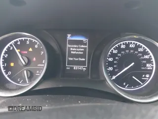 2020 Toyota Camry SE z VIN 4T1G11AK2LU989218, wystawiony jako IAAI lot #42204901 z przebiegiem 83 147 mil mil oraz . Historia ofert i sprzedaży dostępna na DreamBid. Obrazek 7.