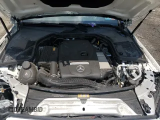 2018 Mercedes-Benz C 300 z VIN WDDWK4KB4JF722182, wystawiony jako Copart lot #63760835 z przebiegiem 83 132 mil mil oraz Czysty tytuł • Clean title. Historia ofert i sprzedaży dostępna na DreamBid. Obrazek 11.