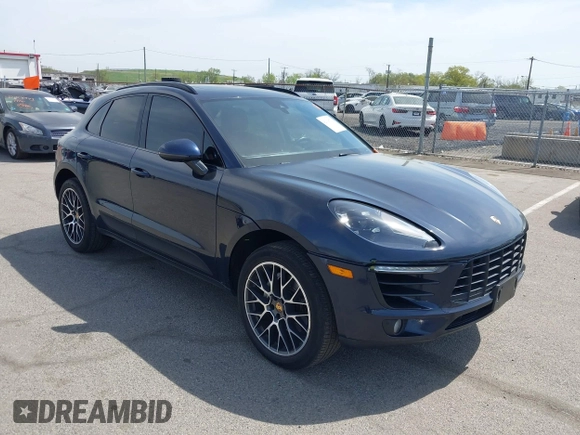 2018 Porsche Macan S with VIN WP1AB2A56JLB40010, listed as a IAAI auction lot 42126731 with 30,016 mi miles and . Bid and sale history available at DreamBid. Image 1.