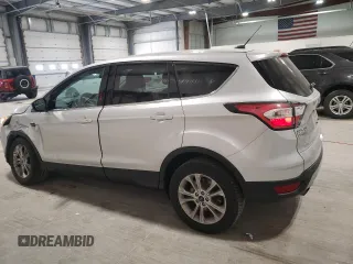 2017 Ford Escape SE z VIN 1FMCU9G90HUA69507, wystawiony jako Copart lot #56594435 z przebiegiem 102 261 mil mil oraz Szkoda całkowita • Salvage title. Historia ofert i sprzedaży dostępna na DreamBid. Obrazek 2.