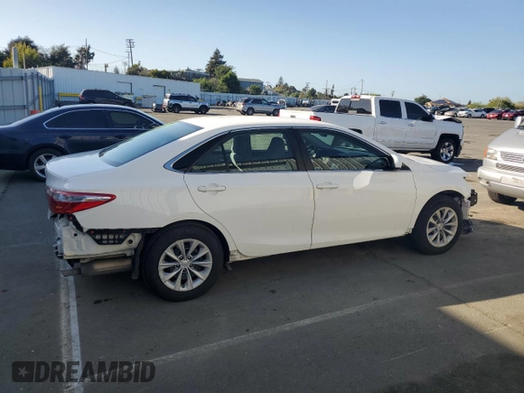 2015 Toyota Camry XLE with VIN 4T4BF1FK8FR487389, listed as a Copart auction lot 53485145 with 42,015 mi miles and Salvage Title. Bid and sale history available at DreamBid. Image 3.
