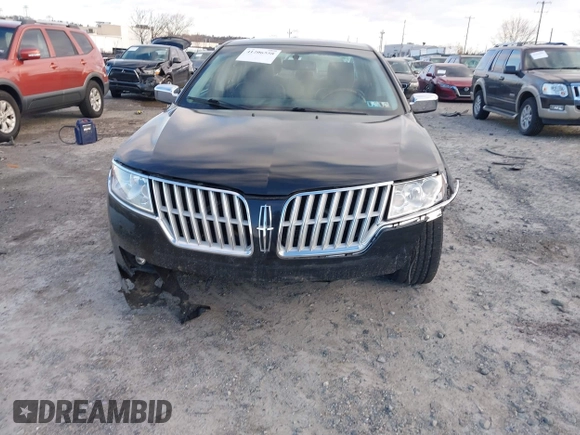 2012 Lincoln MKZ with VIN 3LNHL2JC2CR817663, listed as a IAAI auction lot 41206558 with 68,973 mi miles and . Bid and sale history available at carsss.com. Image 6.