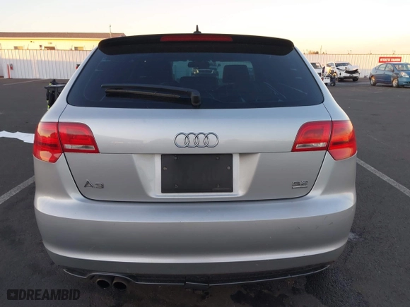 2009 Audi A3 S-Line with VIN WAUKD78P39A048622, listed as a IAAI auction lot 41391863 with 197,648 mi miles. Bid and sale history available at carsss.com. Image 17.