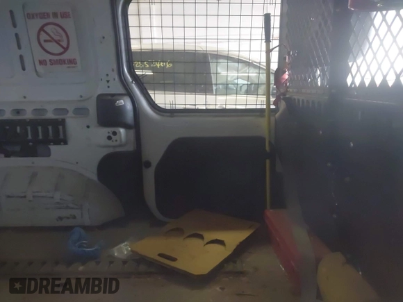 2013 Ford Transit Connect XL with VIN NM0LS6AN2DT135356, listed as a IAAI auction lot 42530258 with 5 mi miles and . Bid and sale history available at DreamBid. Image 8.
