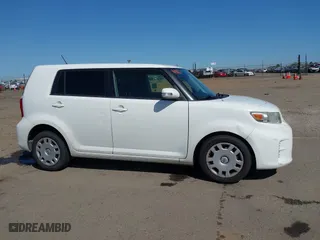 2013 Scion xB with VIN JTLZE4FEXDJ037953, listed as a IAAI auction lot 42002490 with 106,206 mi miles. Bid and sale history available at carsss.com. Image 13.
