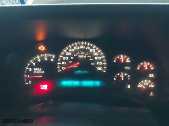 2004 Chevrolet Silverado 1500 Crew Cab LS with VIN 2GCEC13TX41390981, listed as a IAAI auction lot 42084772 with 108,207 mi miles. Bid and sale history available at carsss.com. Image 7.