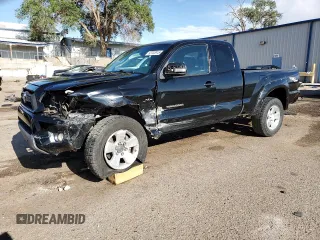 2013 Toyota Tacoma with VIN 5TFUU4ENXDX082950, listed as a Copart auction lot 62703915 with 166,733 mi miles and Salvage title. Bid and sale history available at DreamBid. Image 1.