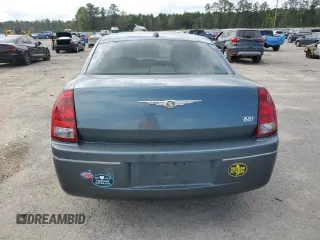2005 Chrysler 300 with VIN 2C3JA53G95H616536, listed as a Copart auction lot 51099885 with 186,749 mi miles and Salvage Title. Bid and sale history available at carsss.com. Image 6.