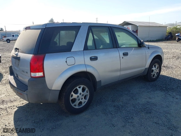 2003 Saturn VUE with VIN 5GZCZ63B63S858390, listed as a IAAI auction lot 41705563 with 121,576 mi miles. Bid and sale history available at carsss.com. Image 4.