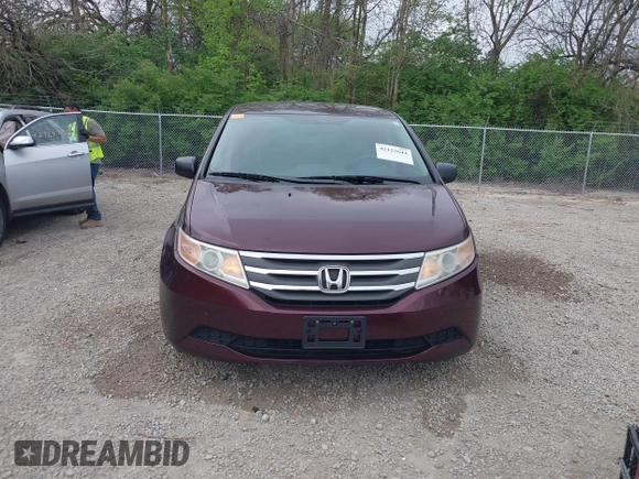 2013 Honda Odyssey LX with VIN 5FNRL5H25DB080209, listed as a IAAI auction lot 42123644 with 157,631 mi miles and . Bid and sale history available at carsss.com. Image 12.