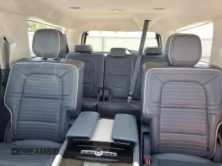 2020 Lincoln Navigator Black Label z VIN 5LMJJ3TT5LEL05146, wystawiony jako Copart lot #53471835 z przebiegiem 42 863 mil mil oraz Szkody całkowita. Historia ofert i sprzedaży dostępna na DreamBid. Obrazek 10.