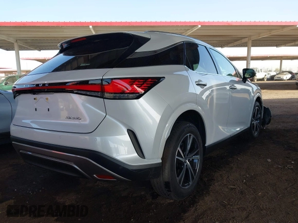 2024 Lexus RX 350 z VIN 2T2BAMBAXRC042418, wystawiony jako IAAI lot #41696464 z przebiegiem 5 666 mil mil oraz . Historia ofert i sprzedaży dostępna na DreamBid. Obrazek 4.