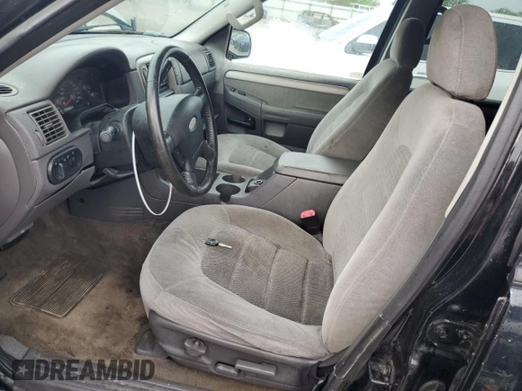 2004 Ford Explorer XLT z VIN 1FMZU63K64ZA20391, wystawiony jako Copart lot #54365055 z przebiegiem 220 053 mil mil oraz Nie do naprawy • Non repairable. Historia ofert i sprzedaży dostępna na DreamBid. Obrazek 7.