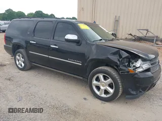 2012 Chevrolet Suburban LTZ z VIN 1GNSKKE75CR218043, wystawiony jako IAAI lot #42118487 z przebiegiem 177 094 mil mil oraz . Historia ofert i sprzedaży dostępna na DreamBid. Obrazek 1.