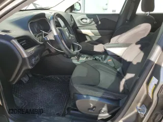 2017 Jeep Cherokee Latitude with VIN 1C4PJMCS7HW615637, listed as a Copart auction lot 59110765 with 179,248 mi miles and Salvage title. Bid and sale history available at DreamBid. Image 7.
