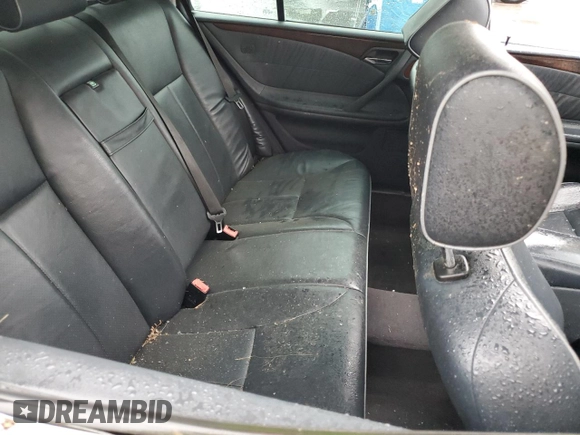 2001 Mercedes-Benz E-Class with VIN WDBJF65J71B282195, listed as a Copart auction lot 51190135 with 0 mi miles and Non Repairable. Bid and sale history available at carsss.com. Image 11.
