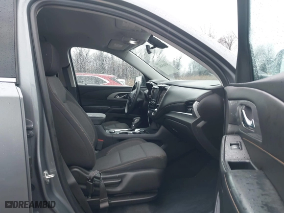 2021 Chevrolet Traverse LS with VIN 1GNERFKW6MJ145325, listed as a IAAI auction lot 41465202 with 102,406 mi miles. Bid and sale history available at carsss.com. Image 5.