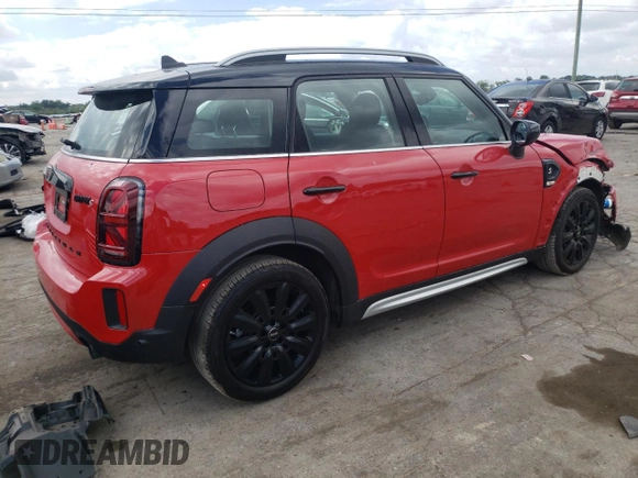 2024 MINI Countryman Cooper S with VIN WMZ53BR08R3R84313, listed as a Copart auction lot 67860504 with 17,524 mi miles and Salvage Title. Bid and sale history available at carsss.com. Image 3.