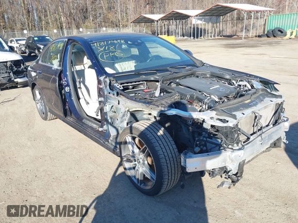 2019 Mercedes-Benz E-Class E 300 with VIN WDDZF4KB8KA592634, listed as a IAAI auction lot 41817498 with 103,676 mi miles. Bid and sale history available at carsss.com. Image 6.