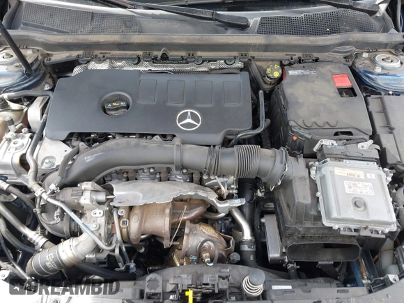 2021 Mercedes-Benz CLA 250 z VIN W1K5J4GB9MN227543, wystawiony jako IAAI lot #41736030 z przebiegiem 63 073 mil mil oraz . Historia ofert i sprzedaży dostępna na DreamBid. Obrazek 10.