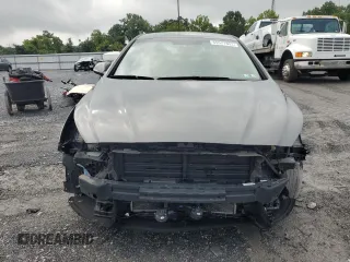 2019 Hyundai Sonata Hybrid SE with VIN KMHE24L33KA093893, listed as a Copart auction lot 65571803 with 47,156 mi miles. Bid and sale history available at carsss.com. Image 5.