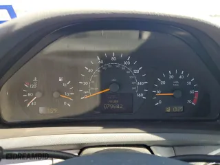 2002 Mercedes-Benz CLK-Class with VIN WDBLK65G32T114476, listed as a Copart auction lot 46873655 with 79,682 mi miles and Salvage Title. Bid and sale history available at carsss.com. Image 9.