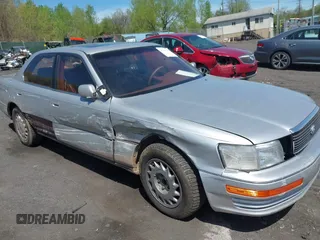 1990 Lexus LS z VIN JT8UF11E7L0009779, wystawiony jako IAAI lot #42161144 z przebiegiem 180 032 mil mil oraz . Historia ofert i sprzedaży dostępna na DreamBid. Obrazek 6.