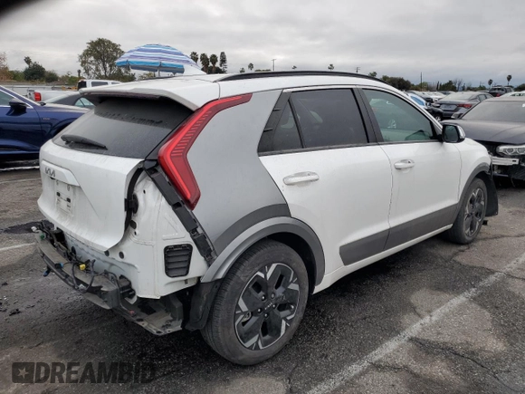 2023 Kia Niro Wave with VIN KNDCT3L14P5042288, listed as a Copart auction lot 44417745 with 14,382 mi miles and Salvage Title. Bid and sale history available at DreamBid. Image 3.