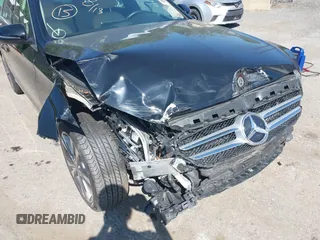 2020 Mercedes-Benz C 300 with VIN WDDWF8EB2LR527142, listed as a IAAI auction lot 40095907 with 52,082 mi miles and . Bid and sale history available at DreamBid. Image 6.