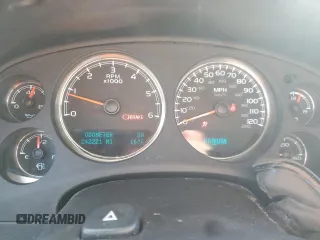 2013 Chevrolet Avalanche LS with VIN 3GNTKEE72DG221442, listed as a Copart auction lot 42138005 with 242,221 mi miles and Salvage Title. Bid and sale history available at carsss.com. Image 9.