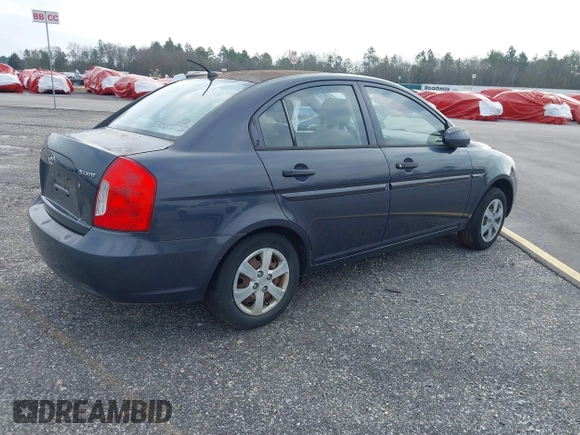 2008 Hyundai Accent GLS with VIN KMHCN46C58U212366, listed as a IAAI auction lot 40748865 with 99,077 mi miles. Bid and sale history available at carsss.com. Image 4.