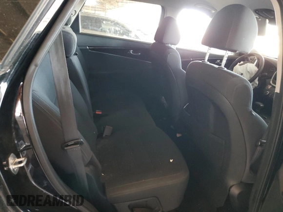2020 Kia Sorento S z VIN 5XYPG4A57LG615123, wystawiony jako Copart lot #56391775 z przebiegiem Nie podano mil oraz Czysty tytuł • Clean title. Historia ofert i sprzedaży dostępna na DreamBid. Obrazek 11.