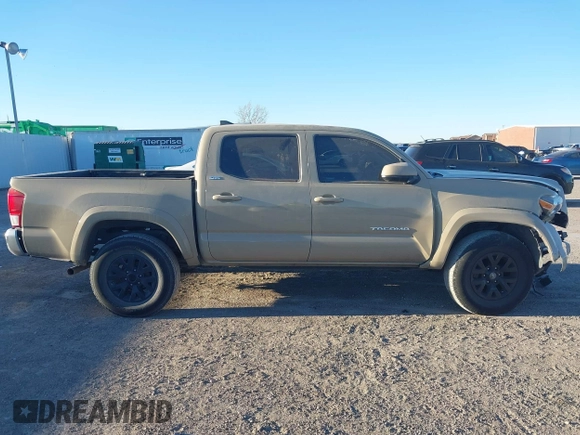 2017 Toyota Tacoma SR5 z VIN 5TFAZ5CN2HX039996, wystawiony jako IAAI lot #41406419 z przebiegiem 132 200 mil mil oraz . Historia ofert i sprzedaży dostępna na DreamBid. Obrazek 13.
