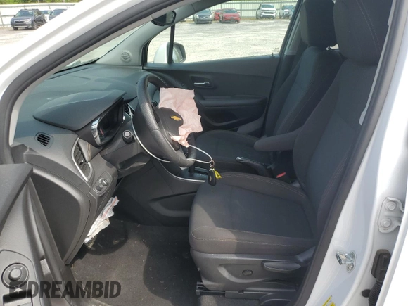 2020 Chevrolet Trax LS with VIN KL7CJKSB1LB087739, listed as a Copart auction lot 60591725 with 16,096 mi miles and Salvage title. Bid and sale history available at DreamBid. Image 7.