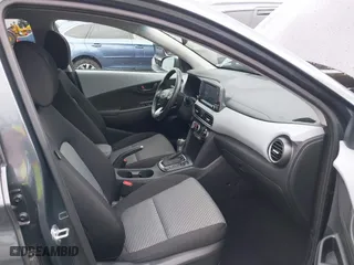2019 Hyundai Kona SEL with VIN KM8K2CAA8KU360619, listed as a IAAI auction lot 41692944 with 27,515 mi miles. Bid and sale history available at carsss.com. Image 5.