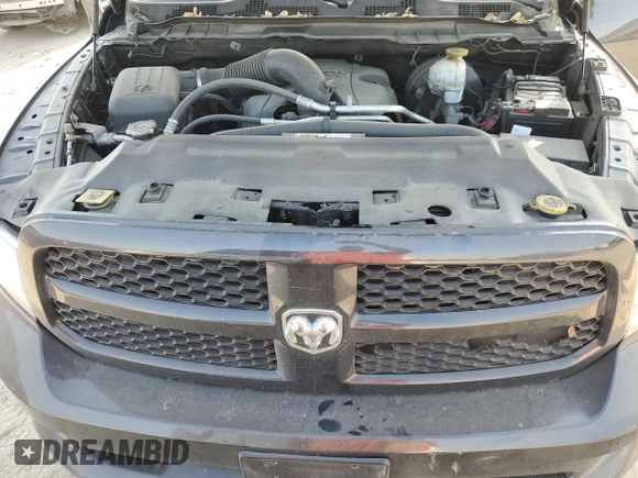 2018 Ram 1500 Express z VIN 1C6RR6FT6JS216921, wystawiony jako Copart lot #52891955 z przebiegiem 143 371 mil mil oraz Szkoda całkowita • Salvage title. Historia ofert i sprzedaży dostępna na DreamBid. Obrazek 11.