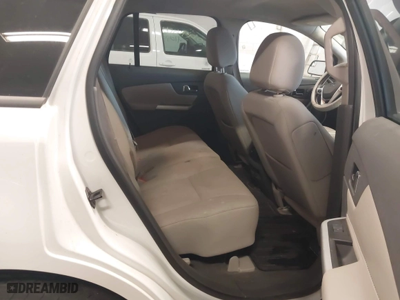 2013 Ford Edge SE with VIN 2FMDK3G96DBA98498, listed as a IAAI auction lot 42033492 with 178,738 mi miles. Bid and sale history available at carsss.com. Image 8.