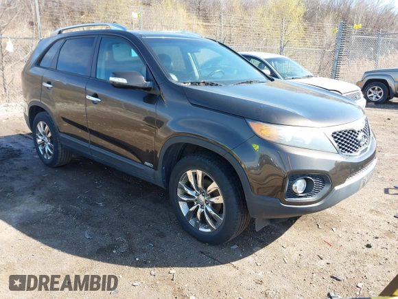 2011 Kia Sorento EX with VIN 5XYKUDA28BG164663, listed as a IAAI auction lot 41984131 with 1 mi miles. Bid and sale history available at carsss.com. Image 1.