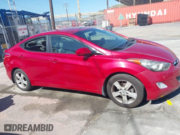 2013 Hyundai Elantra GLS с VIN KMHDH4AEXDU968581, выставлен на аукционе IAAI как лот 41979078 с пробегом 88 063 миль миль и . История ставок и продаж доступна на DreamBid. Изображение 13.