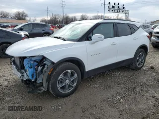 2024 Chevrolet Blazer LT z VIN 3GNKBDRS0RS159032, wystawiony jako Copart lot #44440555 z przebiegiem 7 377 mil mil oraz Szkoda całkowita • Salvage title. Historia ofert i sprzedaży dostępna na DreamBid. Obrazek 1.