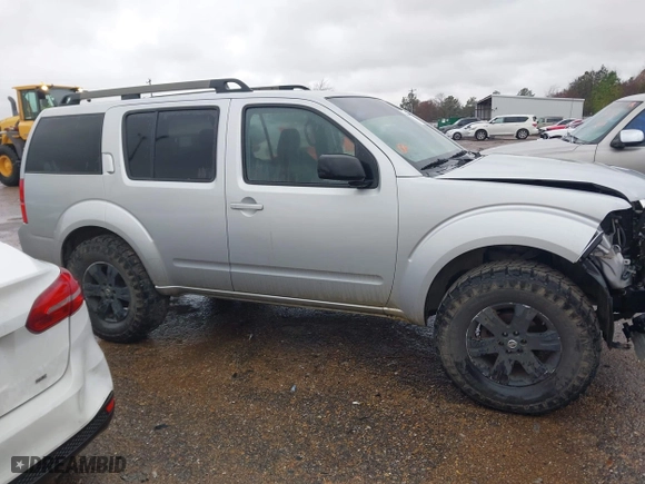2012 Nissan Pathfinder SV with VIN 5N1AR1NN0CC602223, listed as a IAAI auction lot 41080971 with 94,937 mi miles. Bid and sale history available at carsss.com. Image 14.
