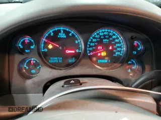 2009 GMC Sierra 2500HD SLT z VIN 1GTHK63K39F168755, wystawiony jako Copart lot #57220765 z przebiegiem 220 375 mil mil oraz Szkoda całkowita • Salvage title. Historia ofert i sprzedaży dostępna na DreamBid. Obrazek 9.
